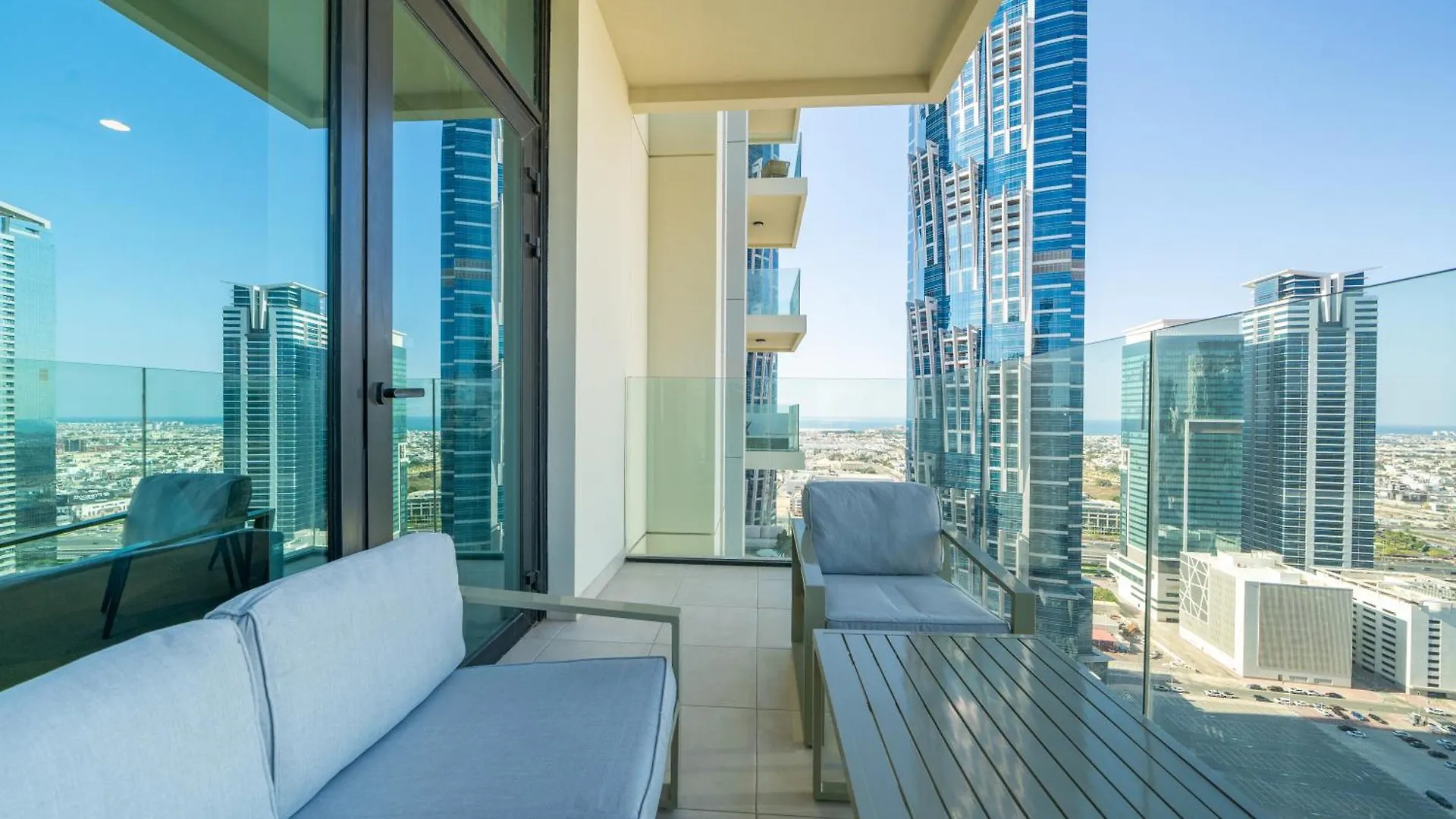 1Br Missoni Branded Home Luxury & Comfort Combined Dubai 0*,  Emirados Árabes Unidos